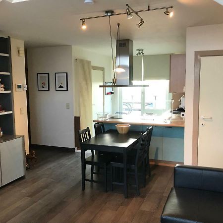 Comfortabel Dakappartement Met Zicht Op Jachthaven Turnhout Luaran gambar